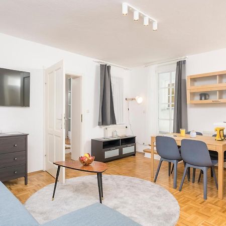 Zum Grazer Uhrturm Apartment ภายนอก รูปภาพ