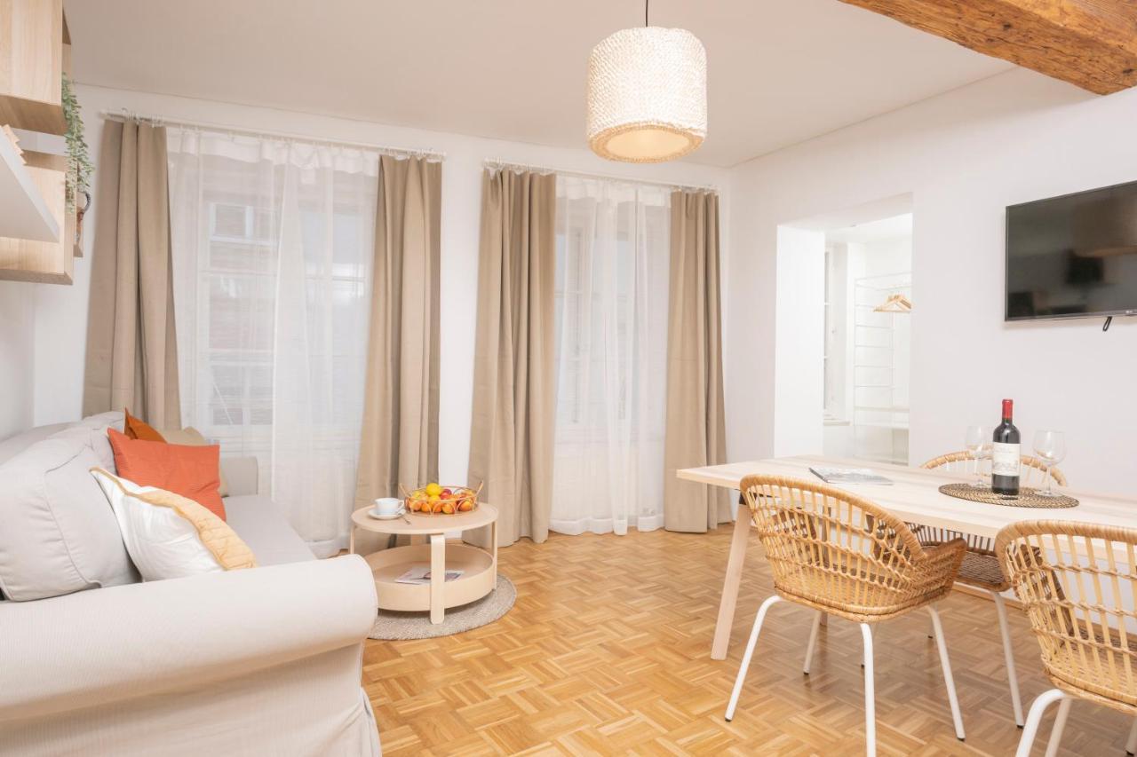 Zum Grazer Uhrturm Apartment ภายนอก รูปภาพ