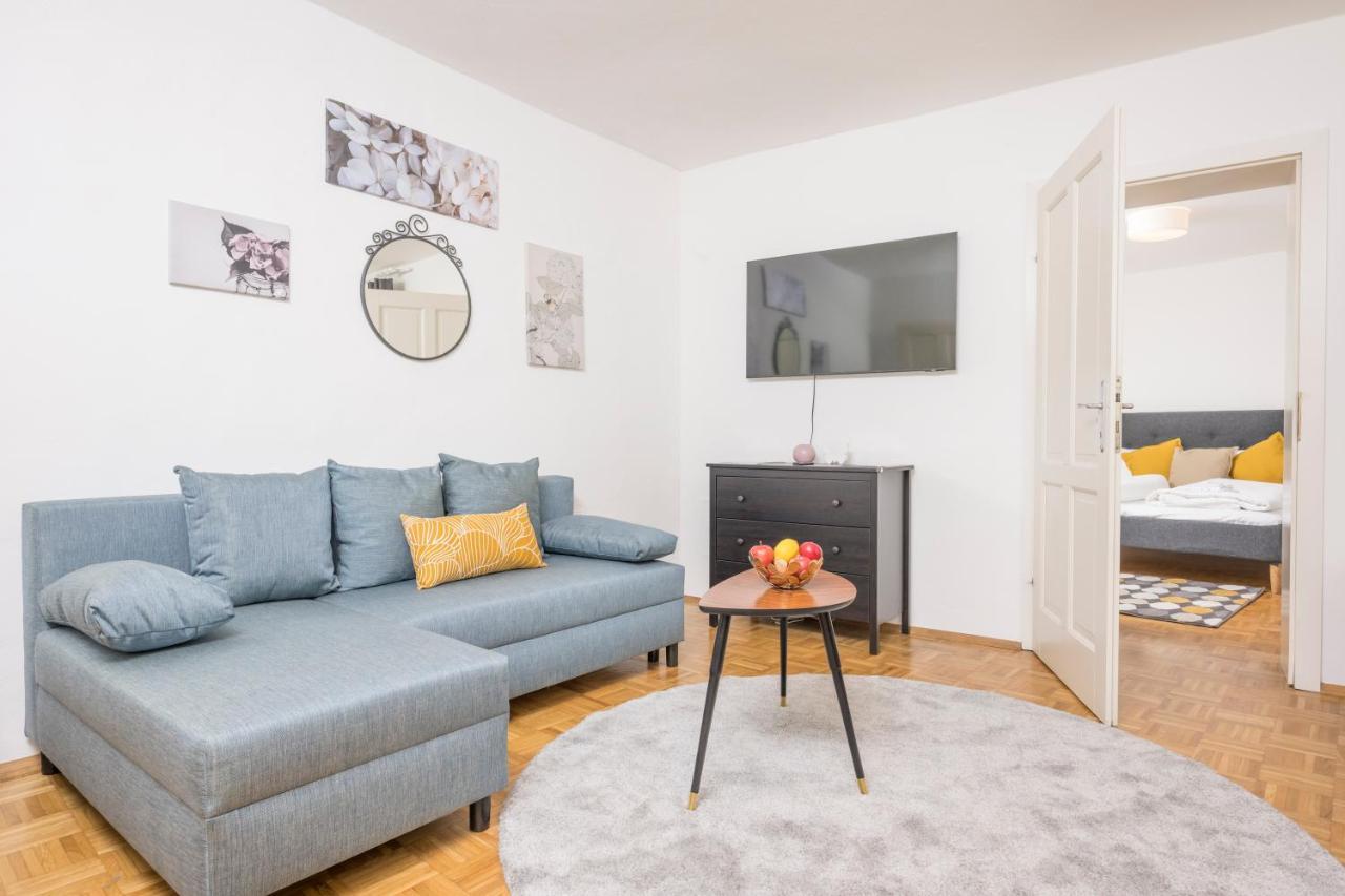 Zum Grazer Uhrturm Apartment ภายนอก รูปภาพ