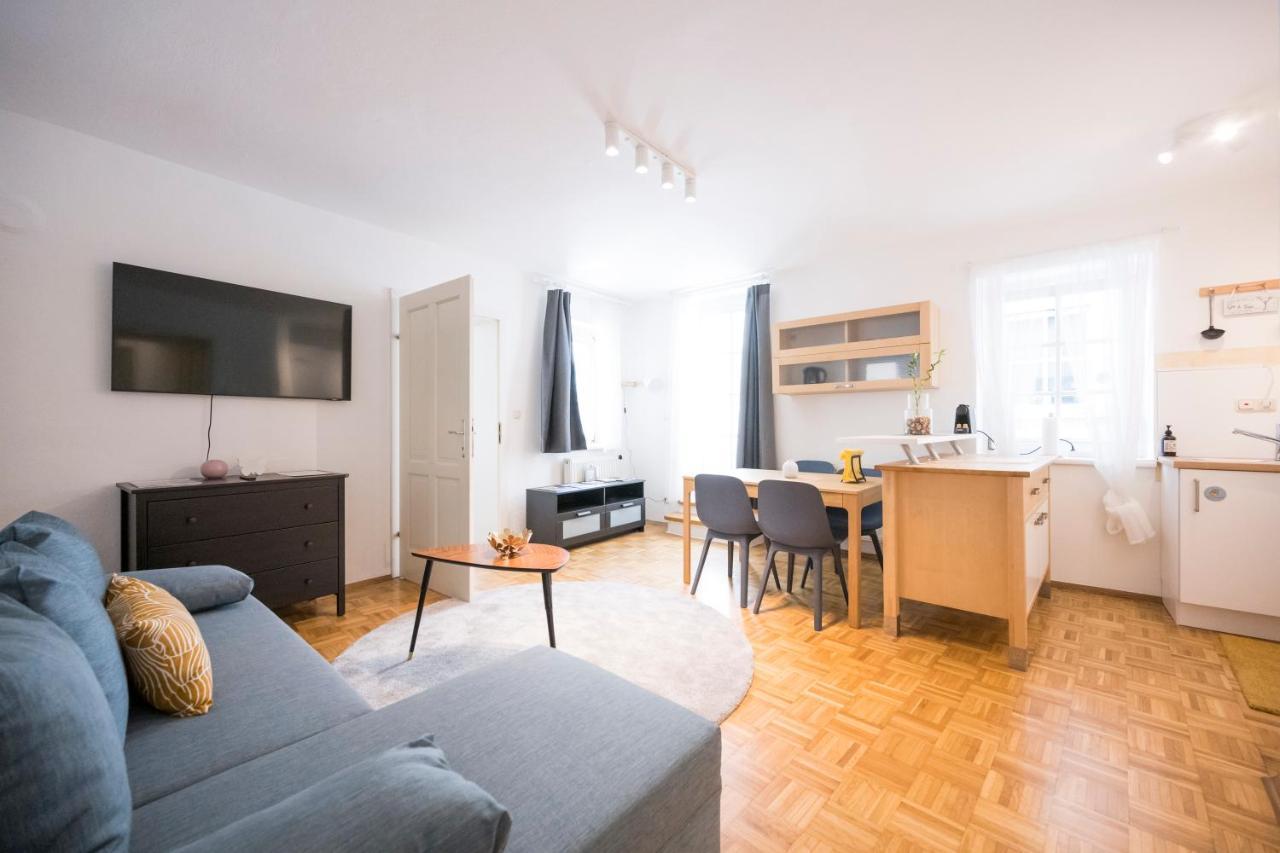Zum Grazer Uhrturm Apartment ภายนอก รูปภาพ